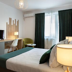 Deluxe Zimmer mit Kingsize-Bett